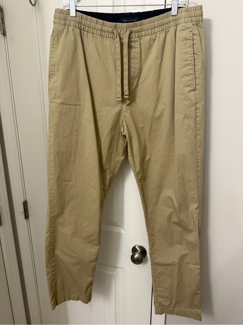 Tommy Hilfiger Drawstring Chino Pants in Khaki